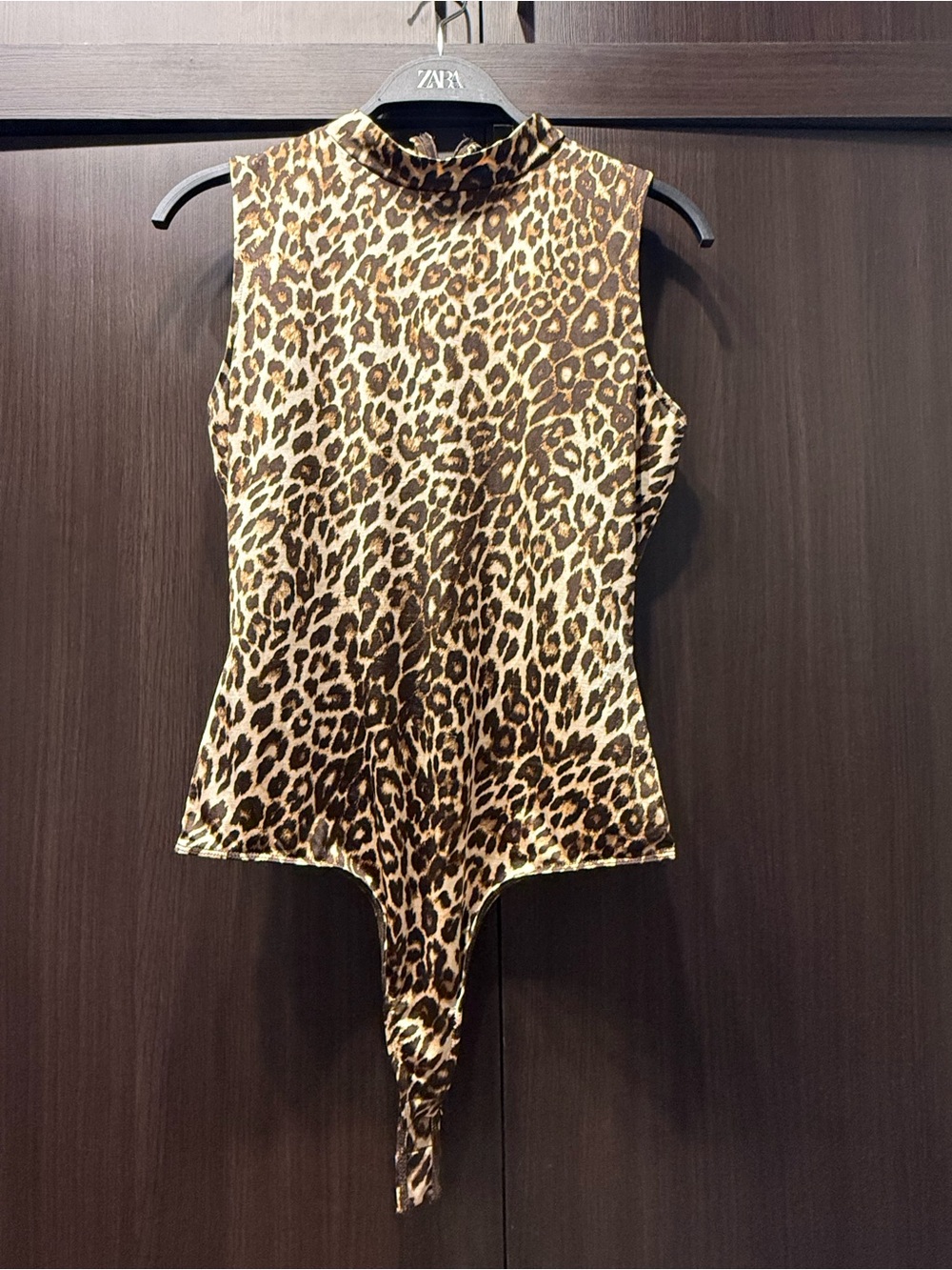 Guess Leopard Print Sleeveless Mock Neck Bodysuit - Brown
